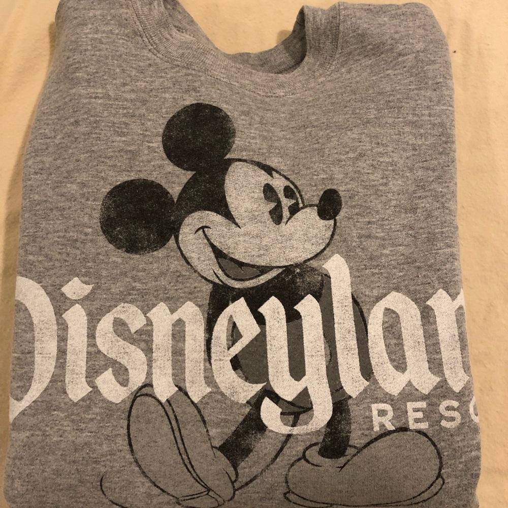 Disneyland sweater